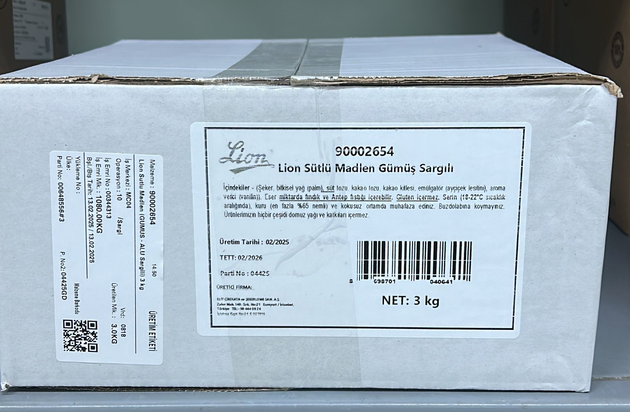 LION SÜTLÜ MADLEN GÜMÜŞ SARGILI